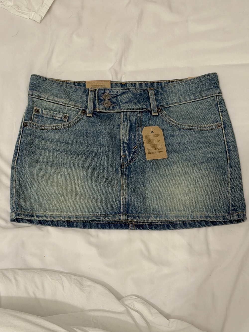 Levi’s Superlow Mini Skirt